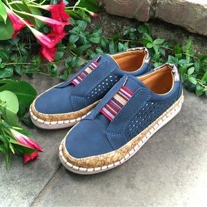 NEW Blue Faux Suede & Cork Womens Boat Walking Shoes Court Sneakers Candy Stripe